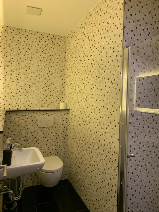 Mosaikhaus Smart Home Würselen Εξωτερικό φωτογραφία
